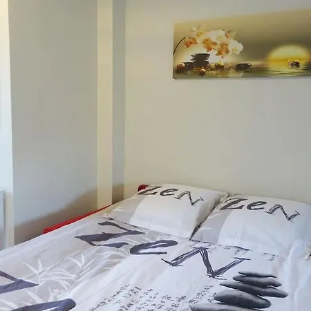 Agreable Proche St Germain-en-laye Apartmán *